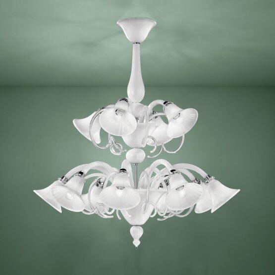 Venier Chandelier, Twelve lights crystal chandelier with amber decoration