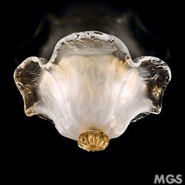 Ceiling light in crystal decorated with gold