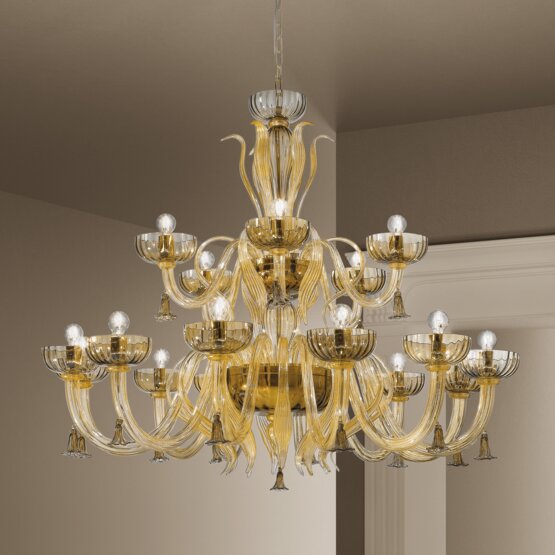 Foscari Chandelier, Chandelier in crystal