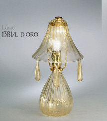 Table lamp with gold decoration