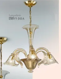Chandelier at three lights with amber decoration