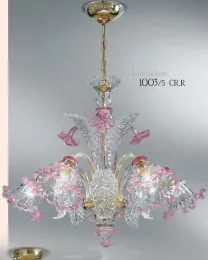 Crystalchandelier with ruby decoration